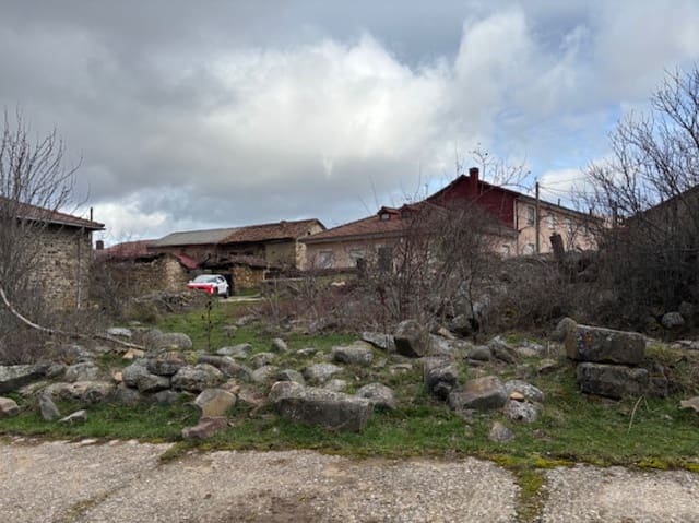 Building Plot for sale in La Pernía - € 25,000 (Ref: 9634045)