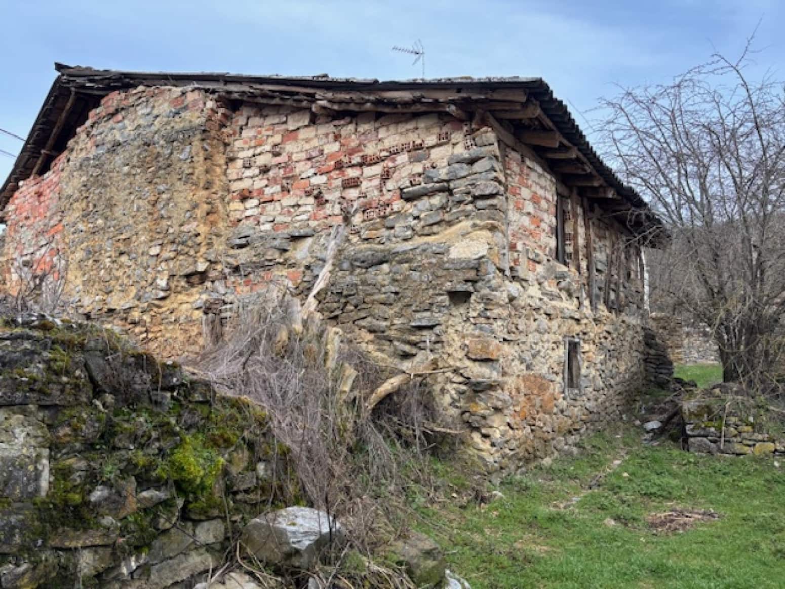 Byggetomt til salgs i Cervera de Pisuerga - € 18 000 (Ref: 9634046)