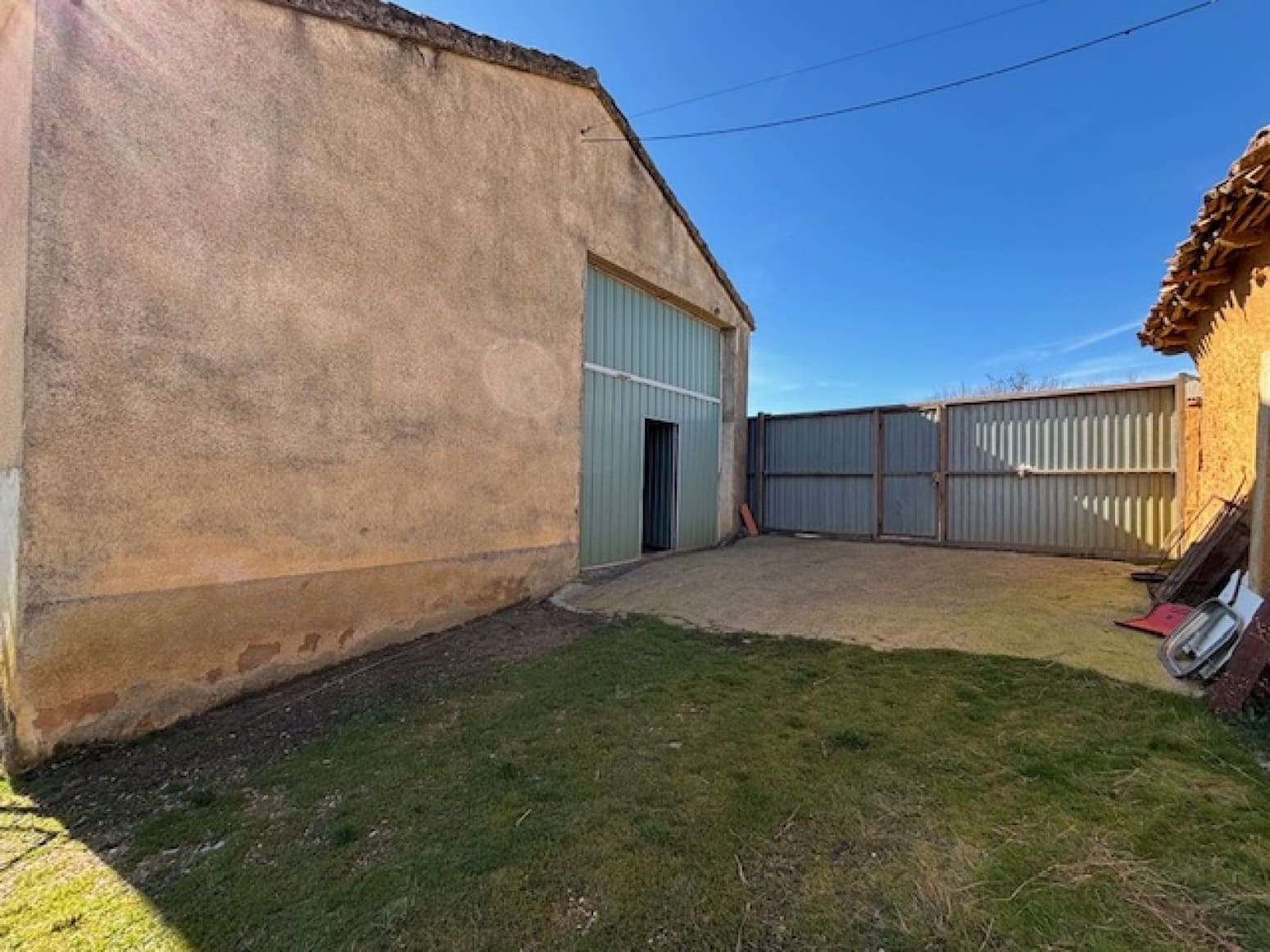 Kommersiell til salgs i Collazos de Boedo - € 150 000 (Ref: 9634048)