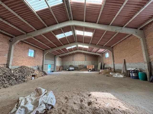 Kommersiell til salgs i Collazos de Boedo - € 150 000 (Ref: 9634048)