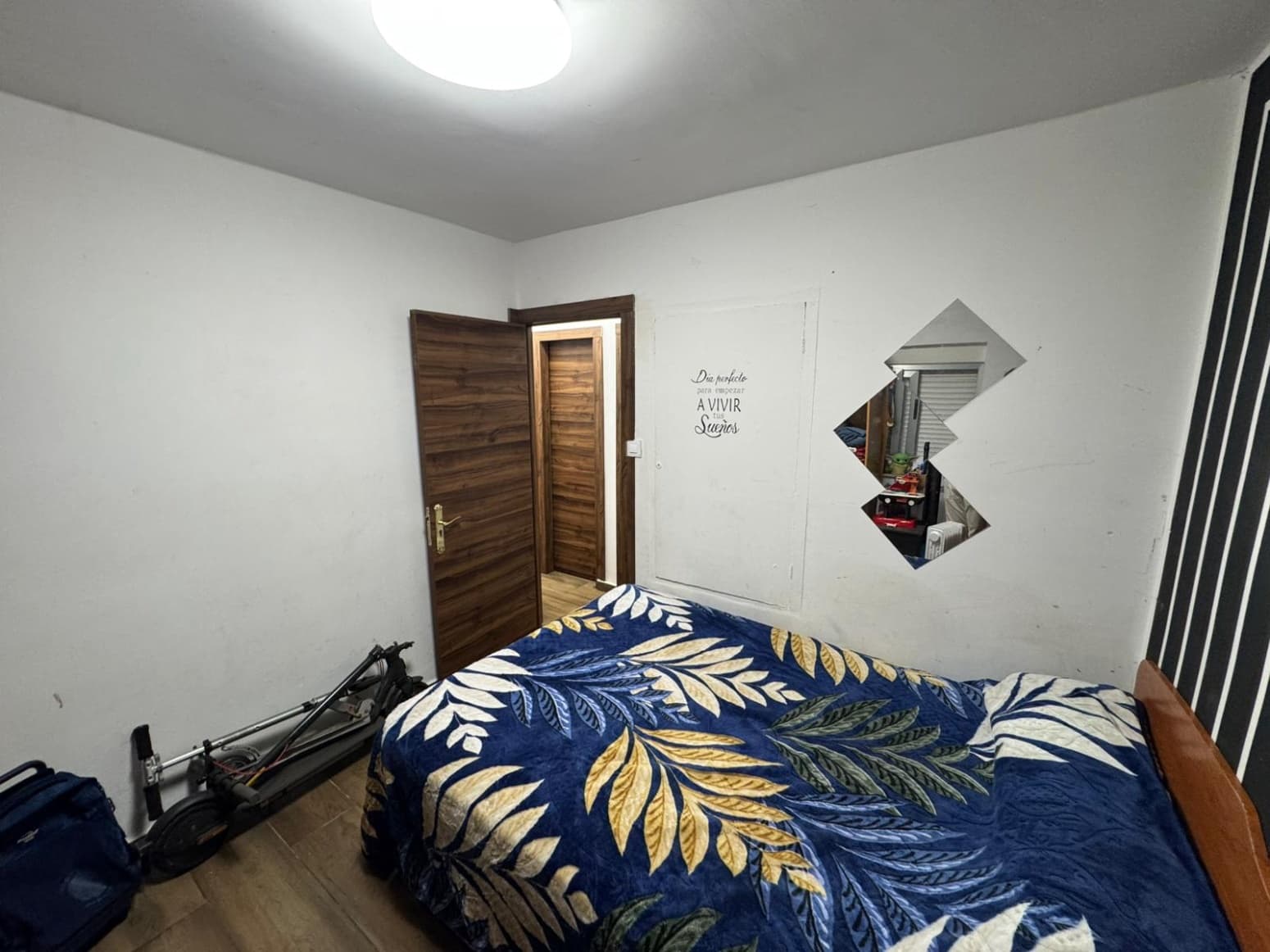 Piso de 3 habitaciones en Torrelavega en venta - 100.000 € (Ref: 9655761)