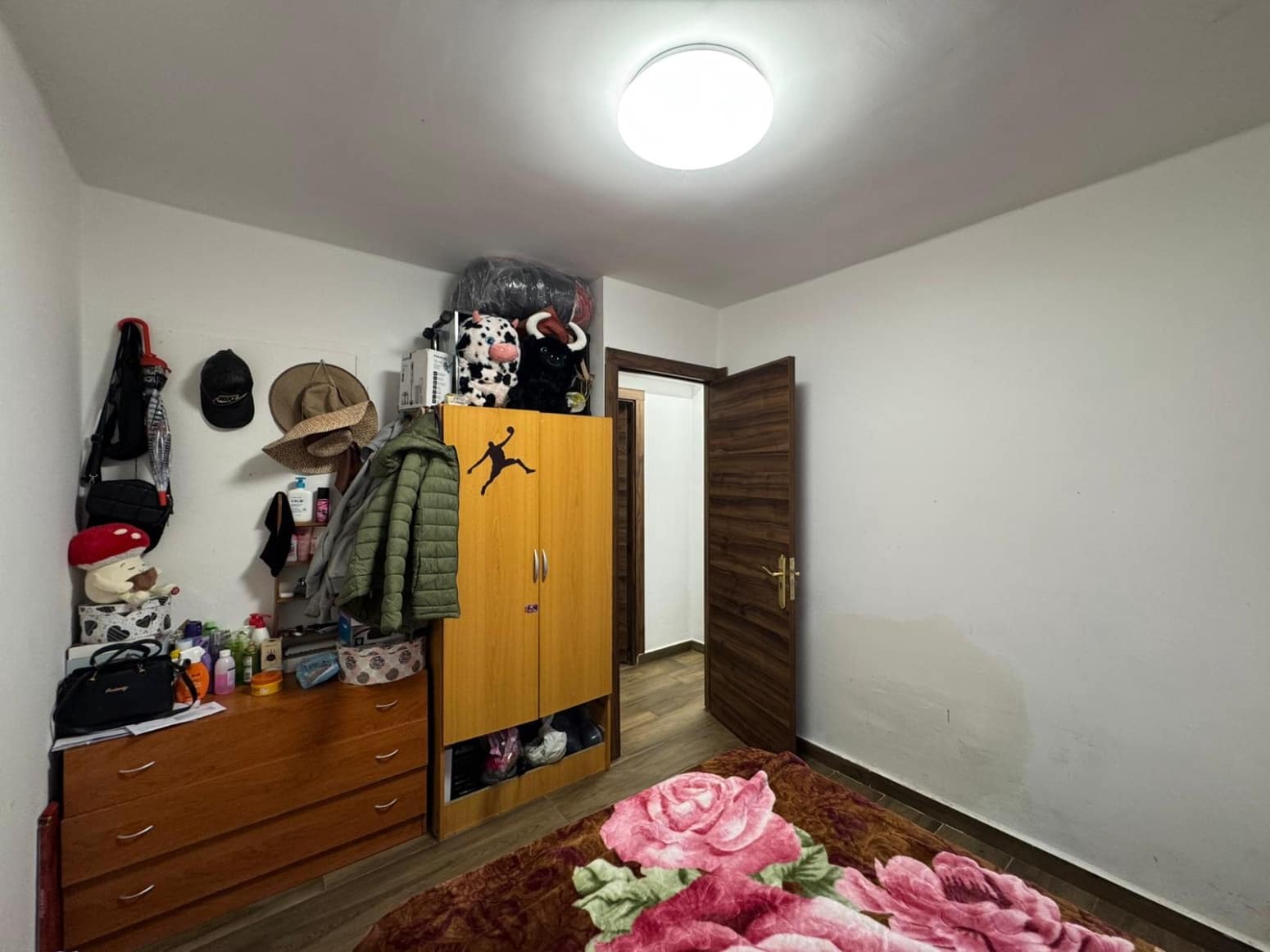 Piso de 3 habitaciones en Torrelavega en venta - 100.000 € (Ref: 9655761)