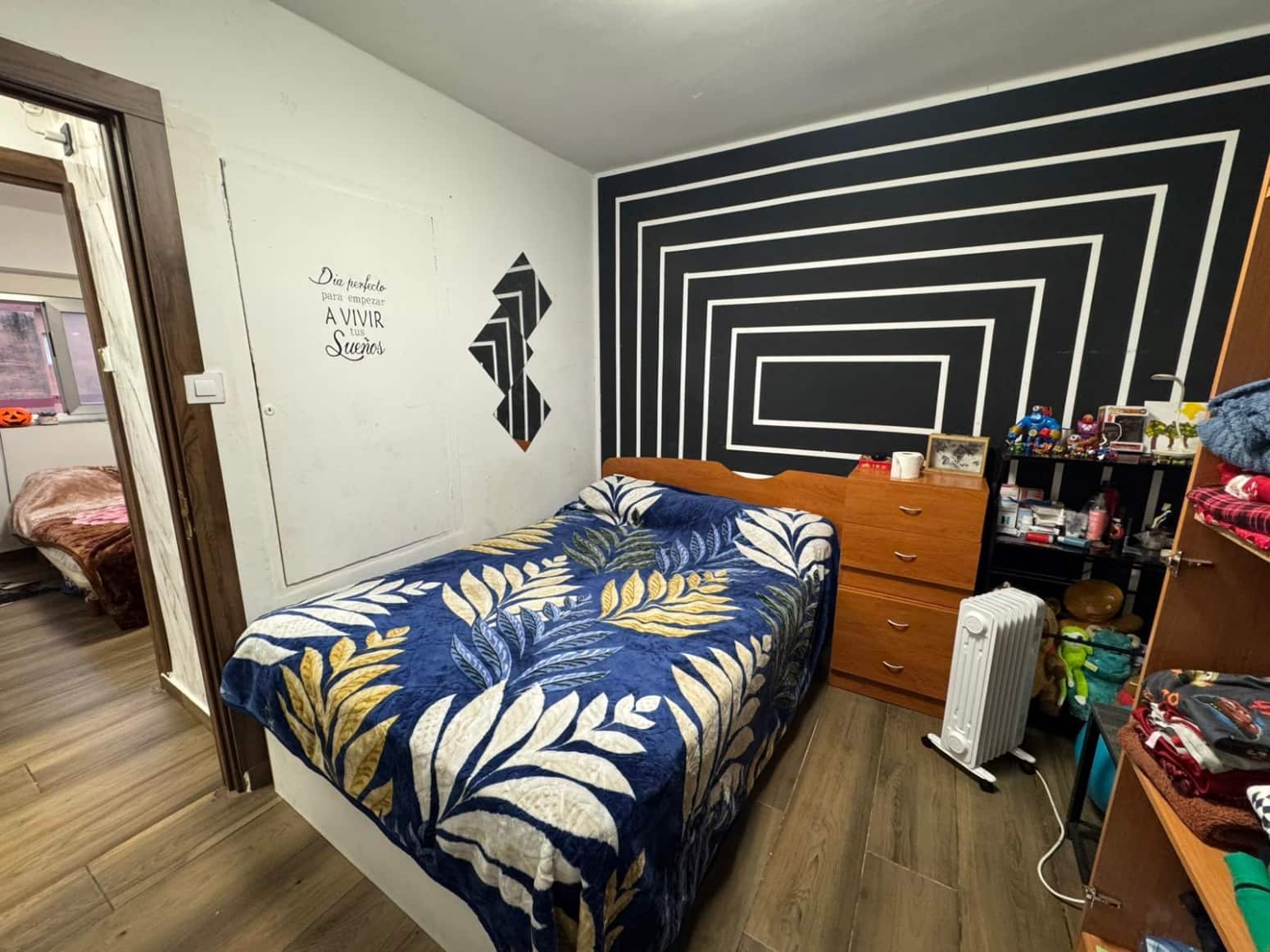 Piso de 3 habitaciones en Torrelavega en venta - 100.000 € (Ref: 9655761)