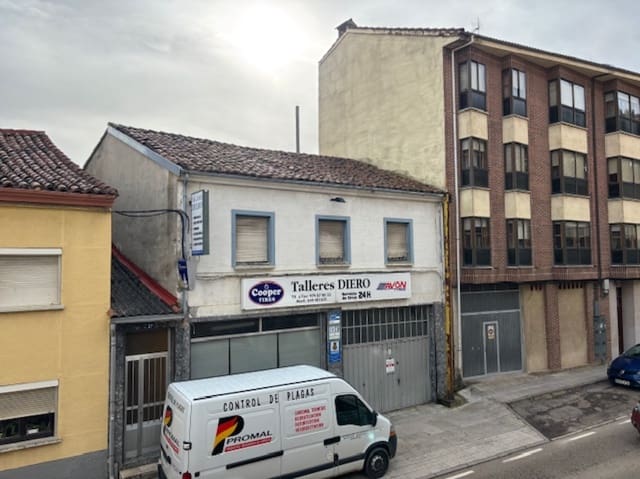 Piso en Cervera de Pisuerga en venta con garaje - 220.000 € (Ref: 9682395)