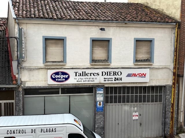 Piso en Cervera de Pisuerga en venta con garaje - 220.000 € (Ref: 9682395)