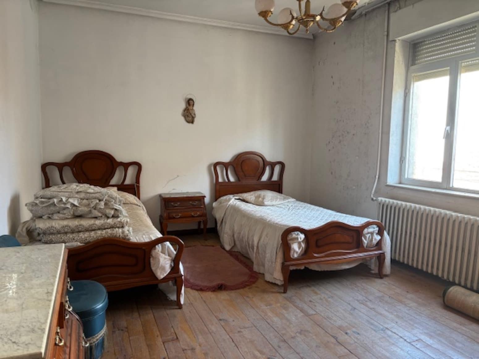 Piso de 5 habitaciones en Cervera de Pisuerga en venta con garaje - 220.000 € (Ref: 9682395)