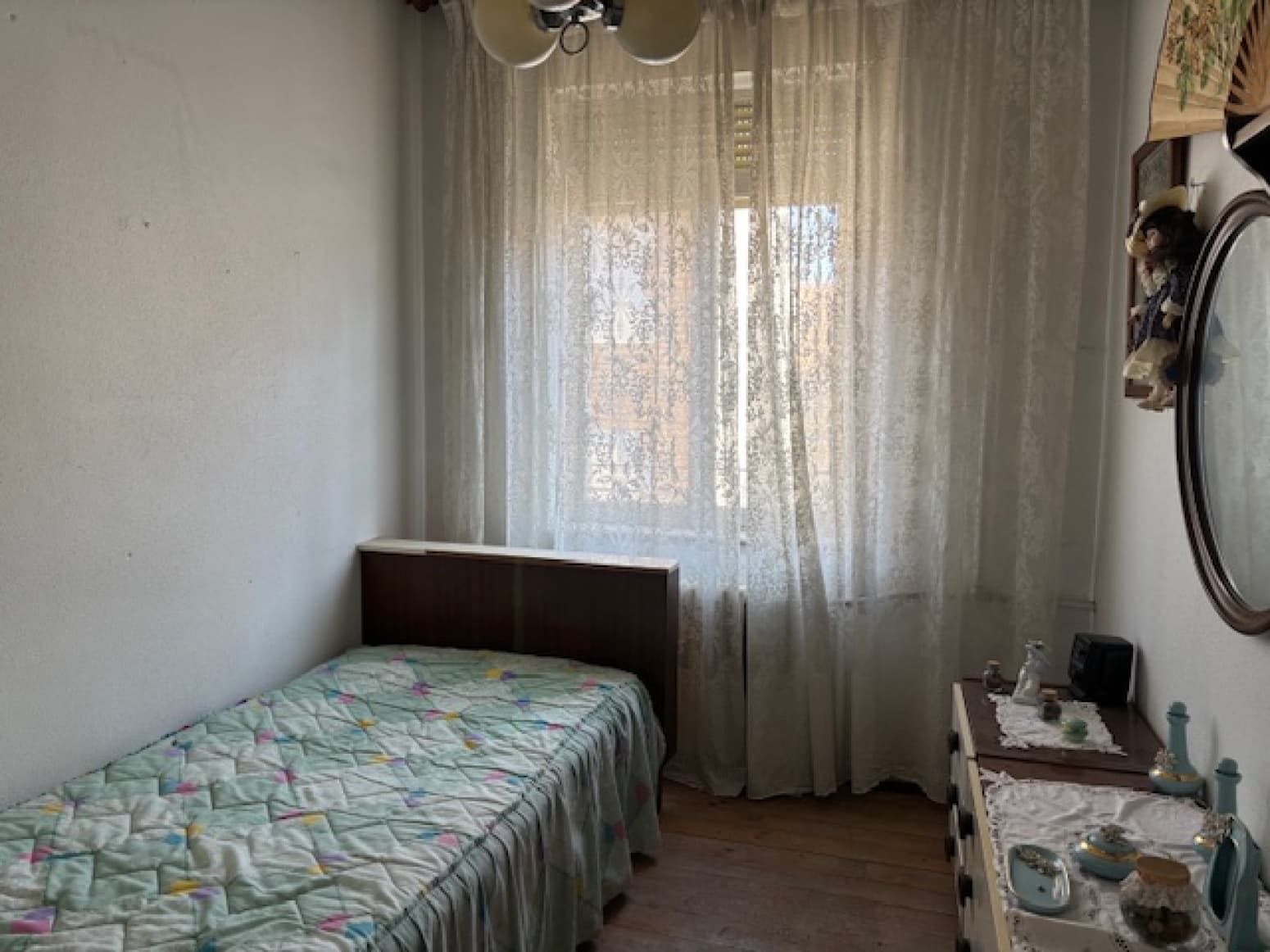 Piso de 5 habitaciones en Cervera de Pisuerga en venta con garaje - 220.000 € (Ref: 9682395)