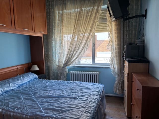 5 chambre Appartement à vendre à Cervera de Pisuerga avec garage - 220 000 € (Ref: 9682395)