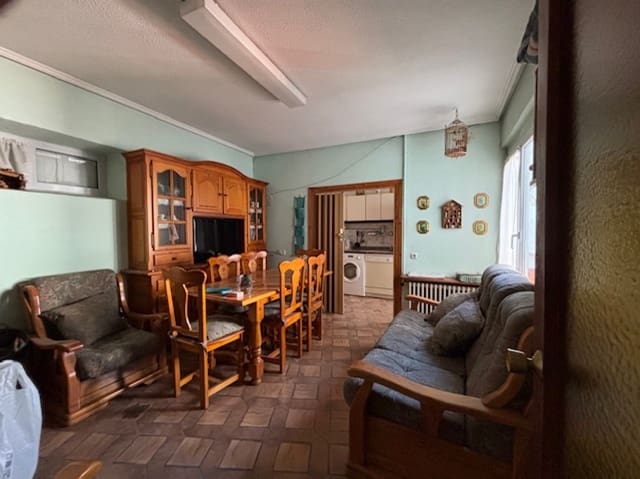 5 chambre Appartement à vendre à Cervera de Pisuerga avec garage - 220 000 € (Ref: 9682395)