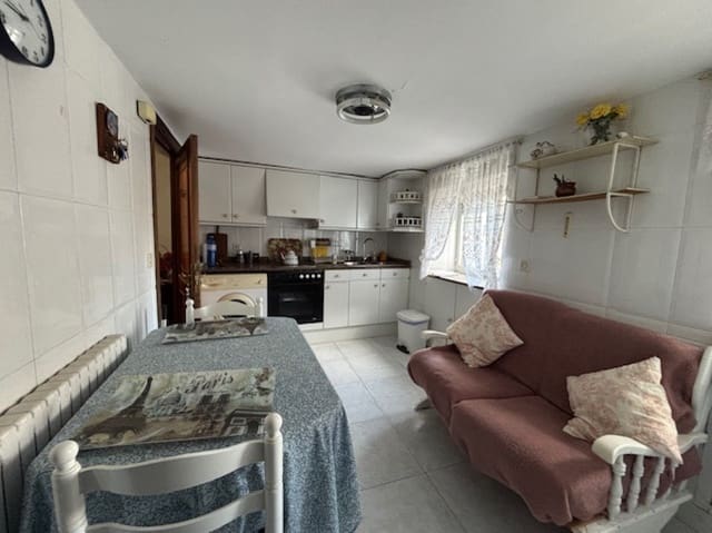 3 chambre Villa/Maison à vendre à Valdeolea - 60 000 € (Ref: 9704867)