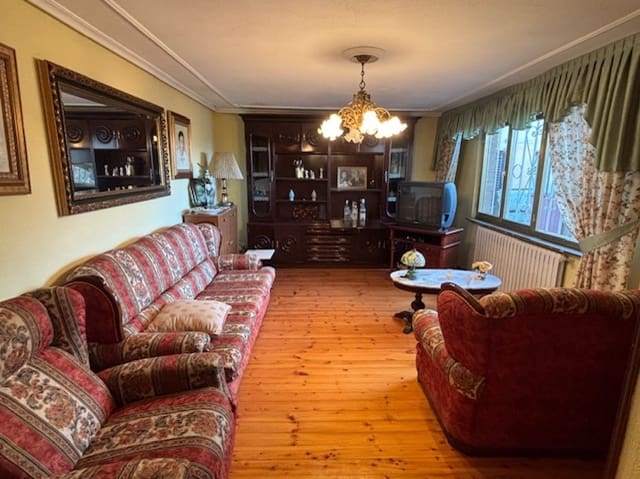 3 chambre Villa/Maison à vendre à Valdeolea - 60 000 € (Ref: 9704867)