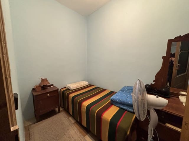 6 sovrum Villa till salu i Herrera de Pisuerga - 75 000 € (Ref: 9707482)