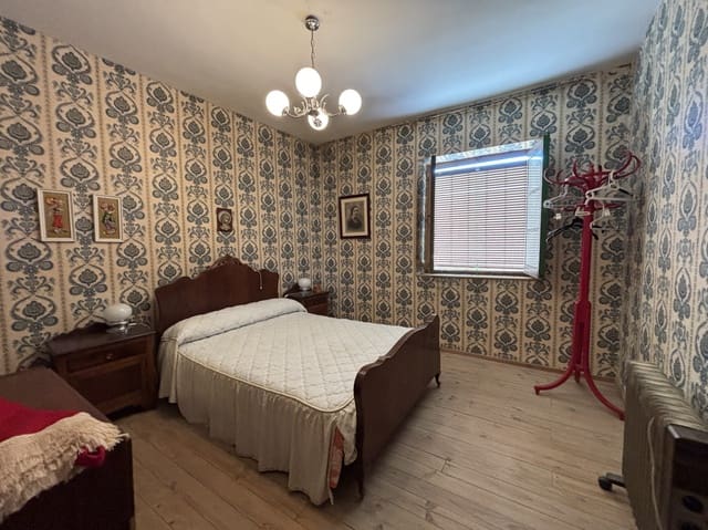 6 sovrum Villa till salu i Herrera de Pisuerga - 75 000 € (Ref: 9707482)