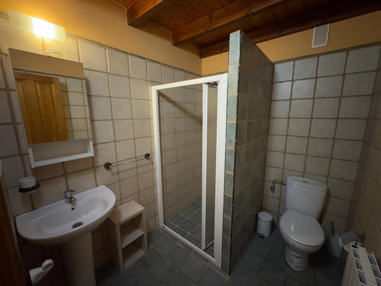 4 bedroom Villa for sale in Cartes - € 255,000 (Ref: 9741569)