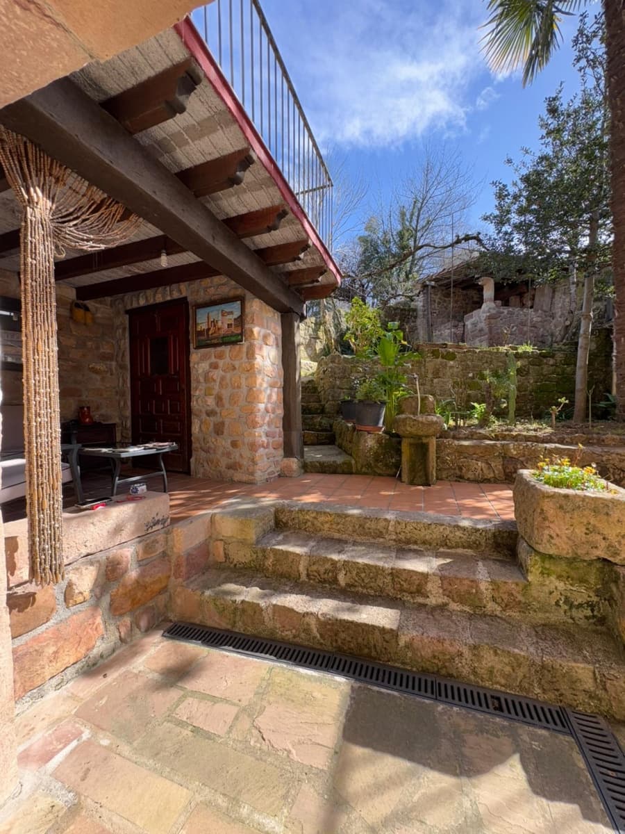 4 bedroom Villa for sale in Cartes - € 255,000 (Ref: 9741569)