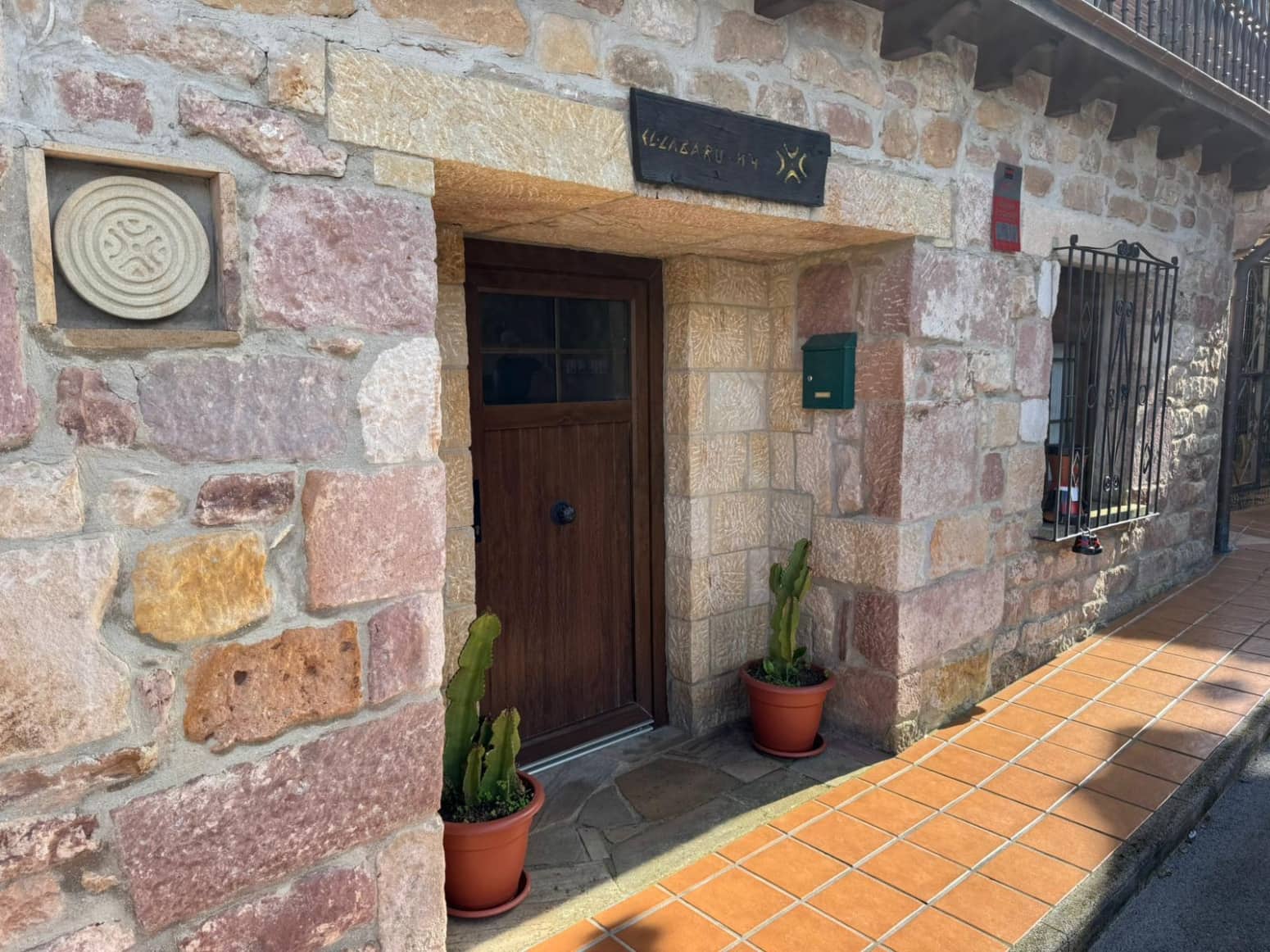 4 bedroom Villa for sale in Cartes - € 255,000 (Ref: 9741569)