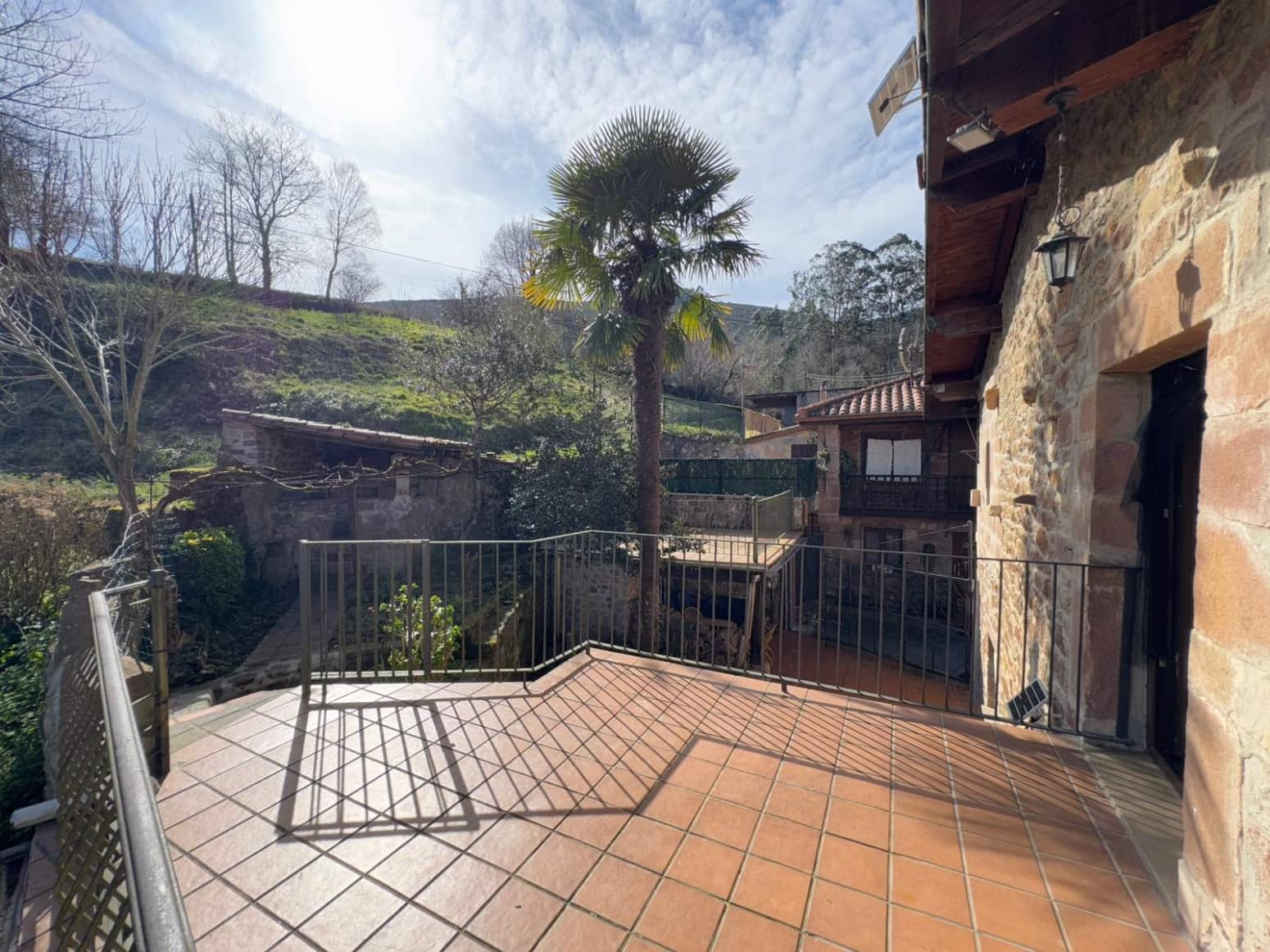 4 bedroom Villa for sale in Cartes - € 255,000 (Ref: 9741569)