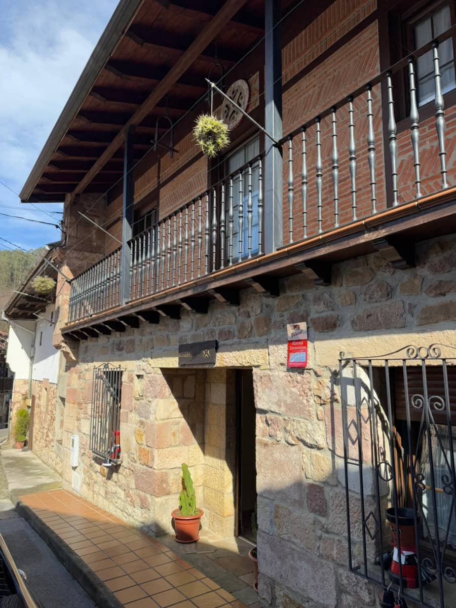 4 bedroom Villa for sale in Cartes - € 255,000 (Ref: 9741569)