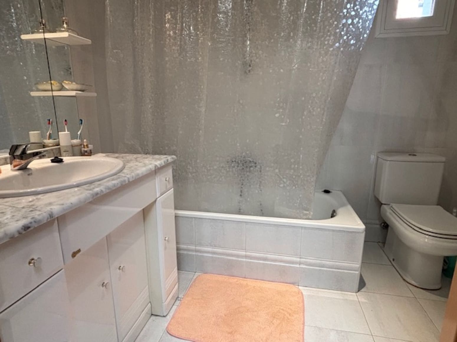 3 Zimmer Villa zu verkaufen in Pradanos de Ojeda mit Garage - 210.000 € (Ref: 9745237)