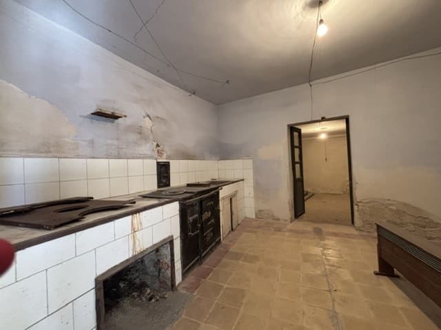 3 chambre Villa/Maison à vendre à Mudá - 32 000 € (Ref: 9745238)