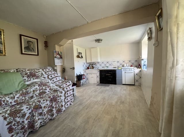 2 slaapkamer Villa te koop in Aguilar de Campoo - € 120.000 (Ref: 9761774)