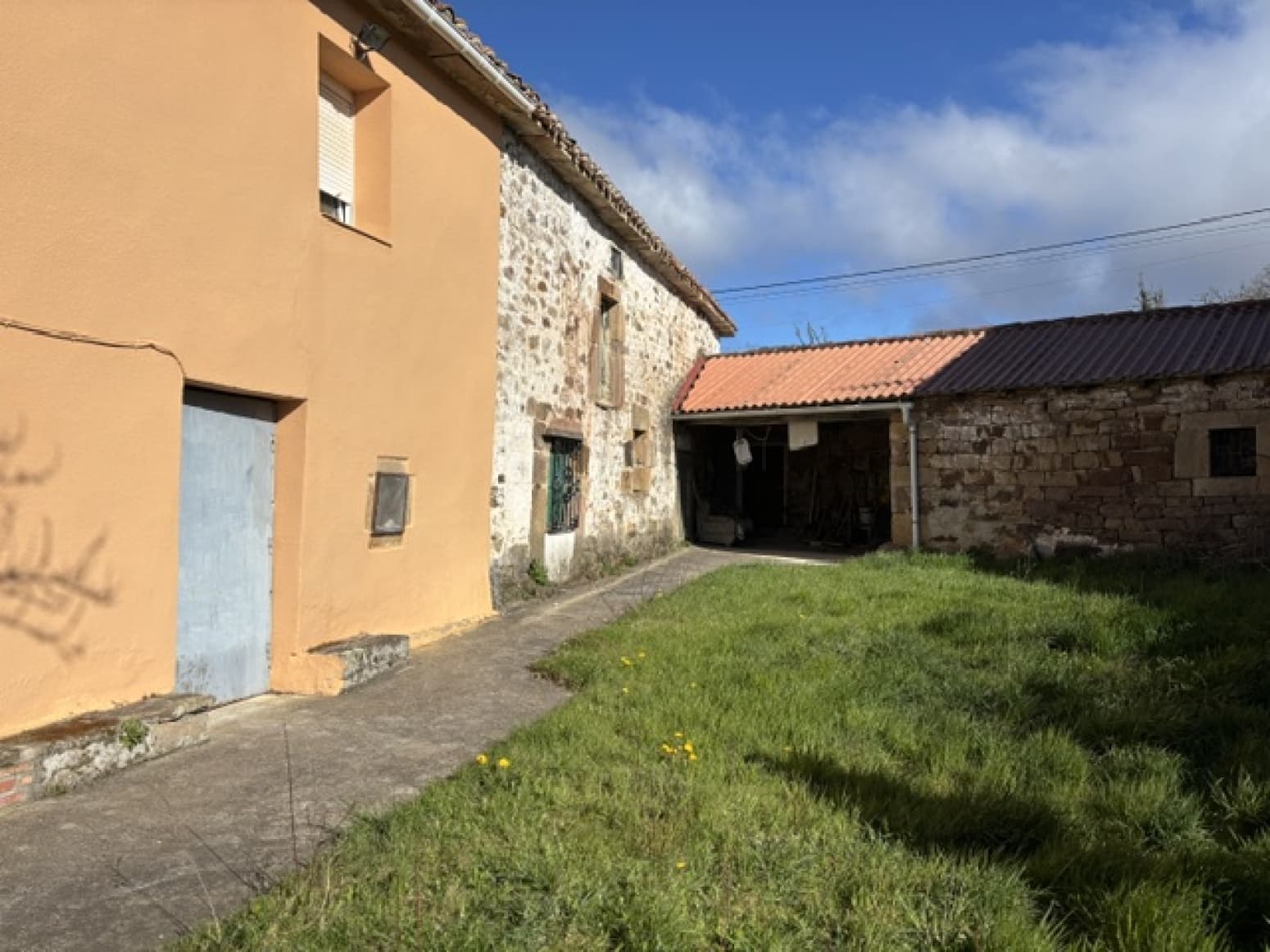 2 soverom Villa til salgs i Aguilar de Campoo - € 120 000 (Ref: 9761774)