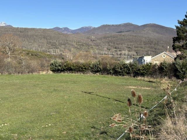 Tontti myytävänä paikassa Cervera de Pisuerga - 39 000 € (Ref: 9761775)