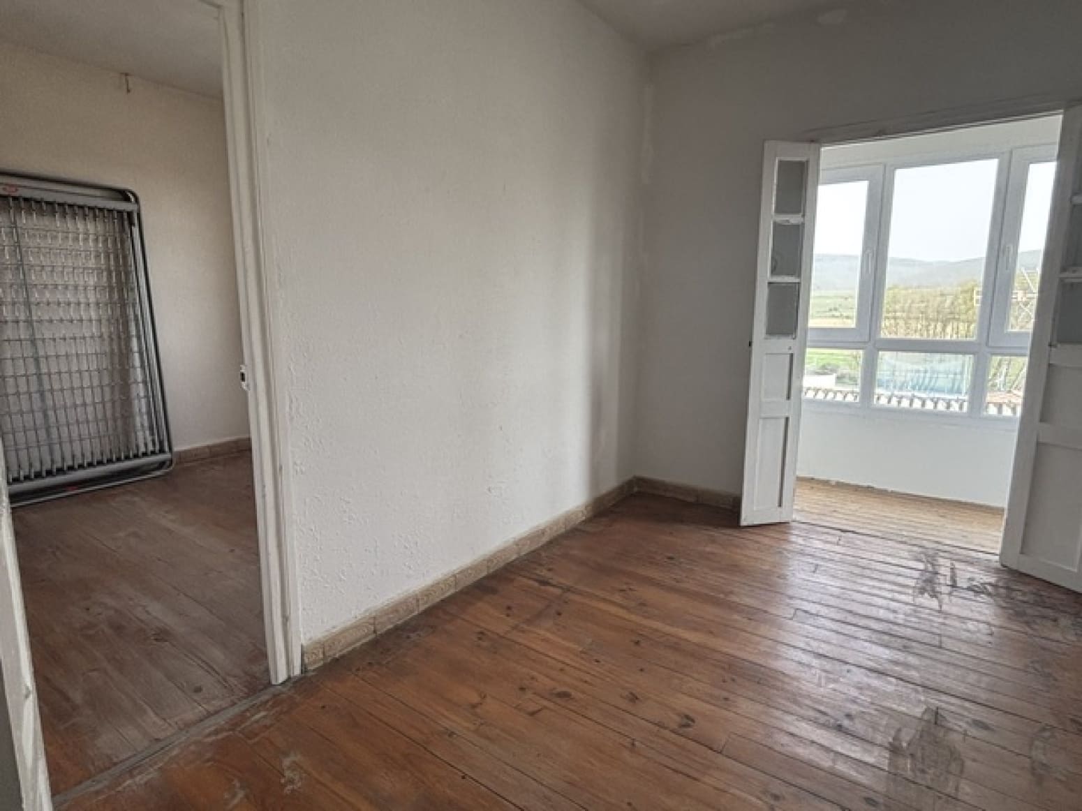 2 bedroom Villa for sale in Valdeolea - € 58,000 (Ref: 9784109)