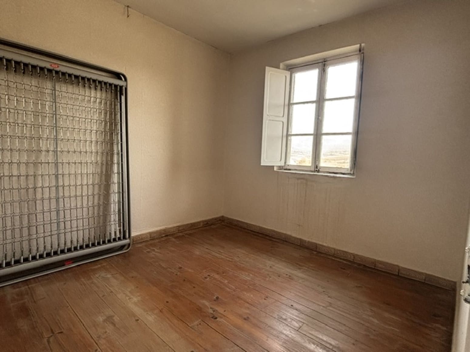 2 bedroom Villa for sale in Valdeolea - € 58,000 (Ref: 9784109)