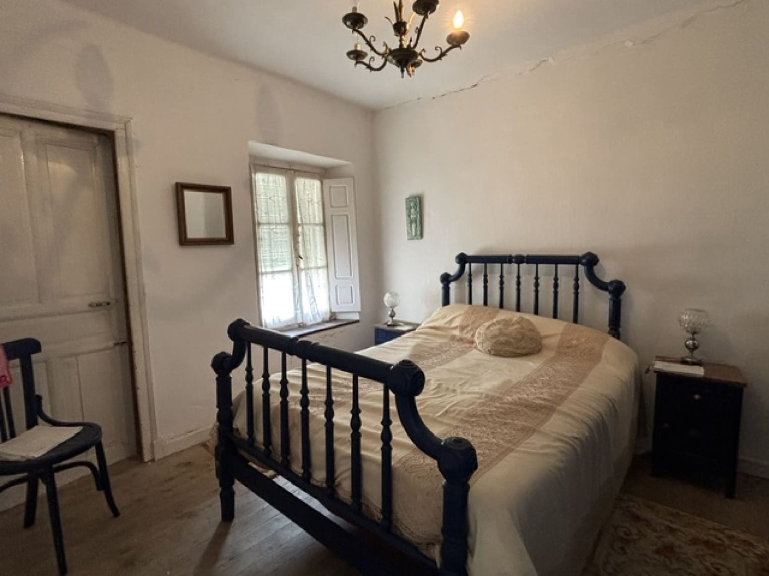 5 bedroom Villa for sale in Basconcillos del Tozo - € 32,000 (Ref: 9800560)