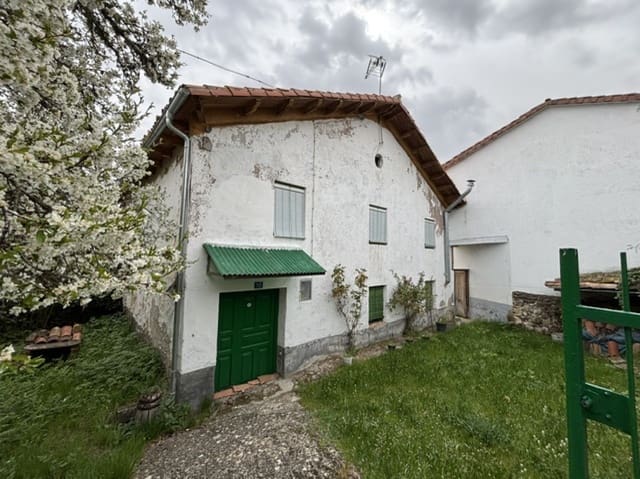 6 bedroom Villa for sale in Santibáñez de la Peña - € 40,000 (Ref: 9814280)
