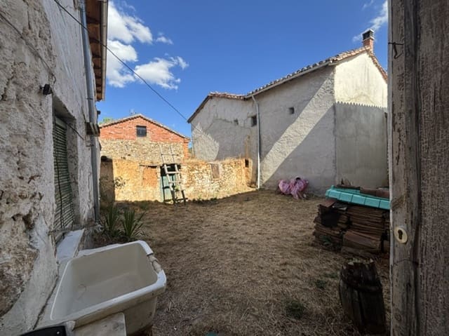 6 camera da letto Villa in vendita in Santibáñez de la Peña - 40.000 € (Rif: 9814280)