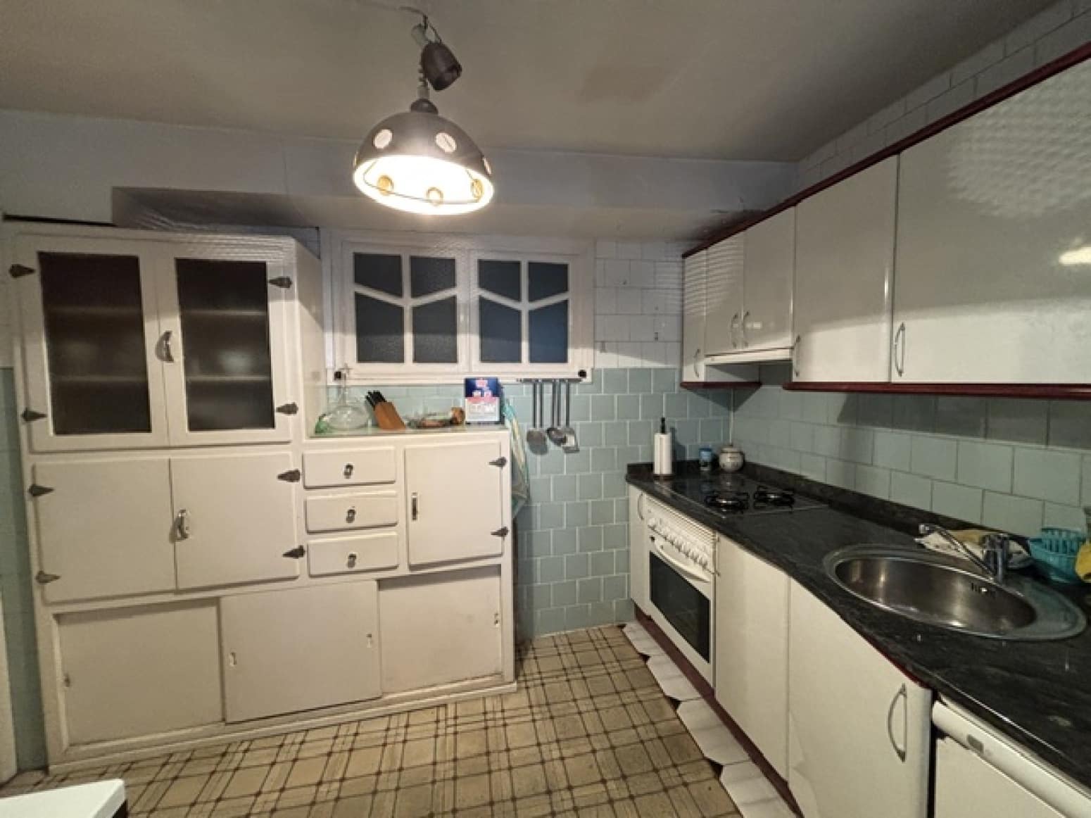 6 bedroom Villa for sale in Cervera de Pisuerga - € 199,000 (Ref: 9836017)