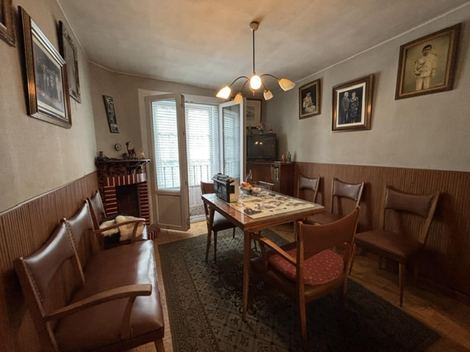 6 bedroom Villa for sale in Cervera de Pisuerga - € 199,000 (Ref: 9836017)