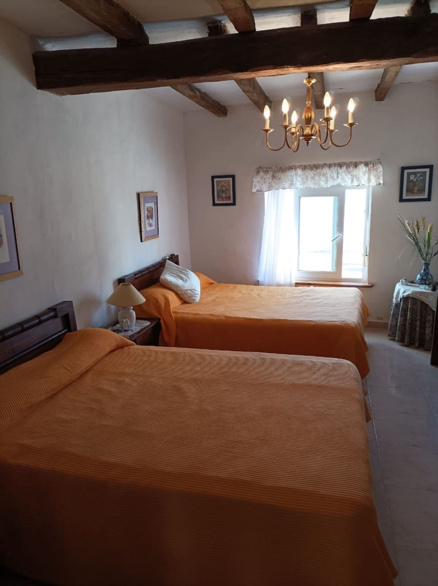 2 bedroom Villa for sale in Sotresgudo - € 76,000 (Ref: 9836018)