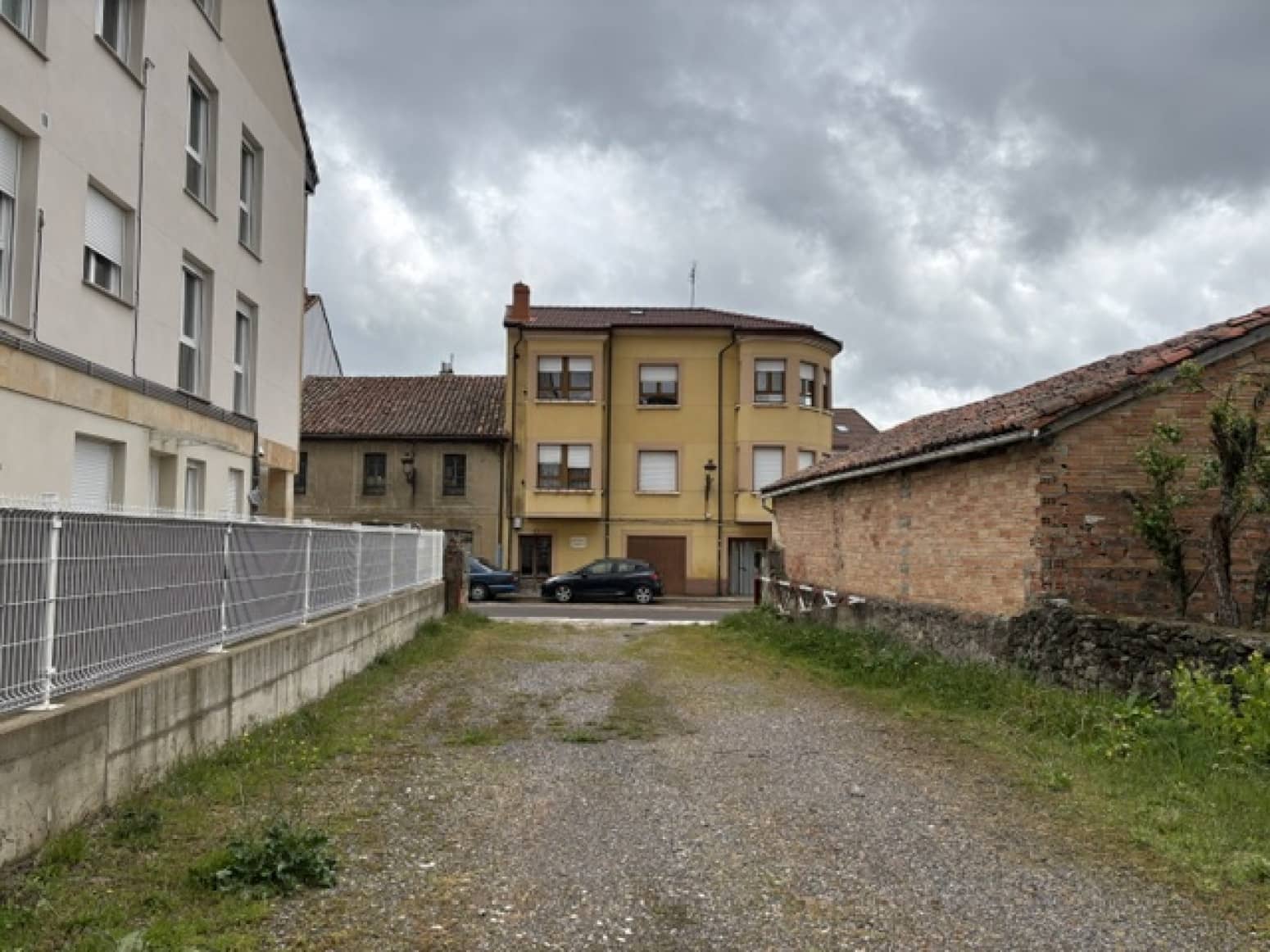 Commercial for sale in Cervera de Pisuerga - € 199,000 (Ref: 9836019)