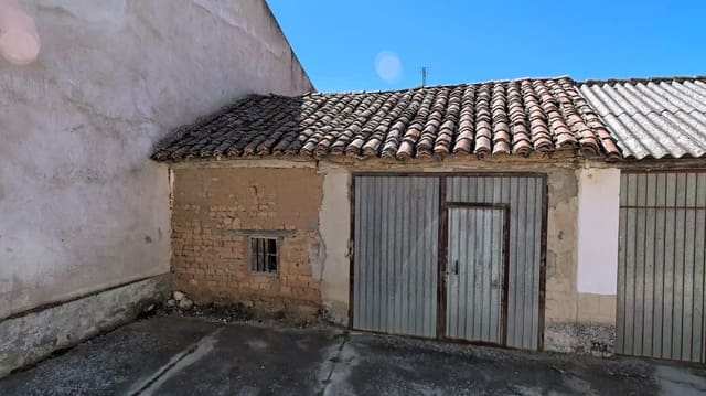 Villa til salg i Alar del Rey - € 15.000 (Ref: 9838992)
