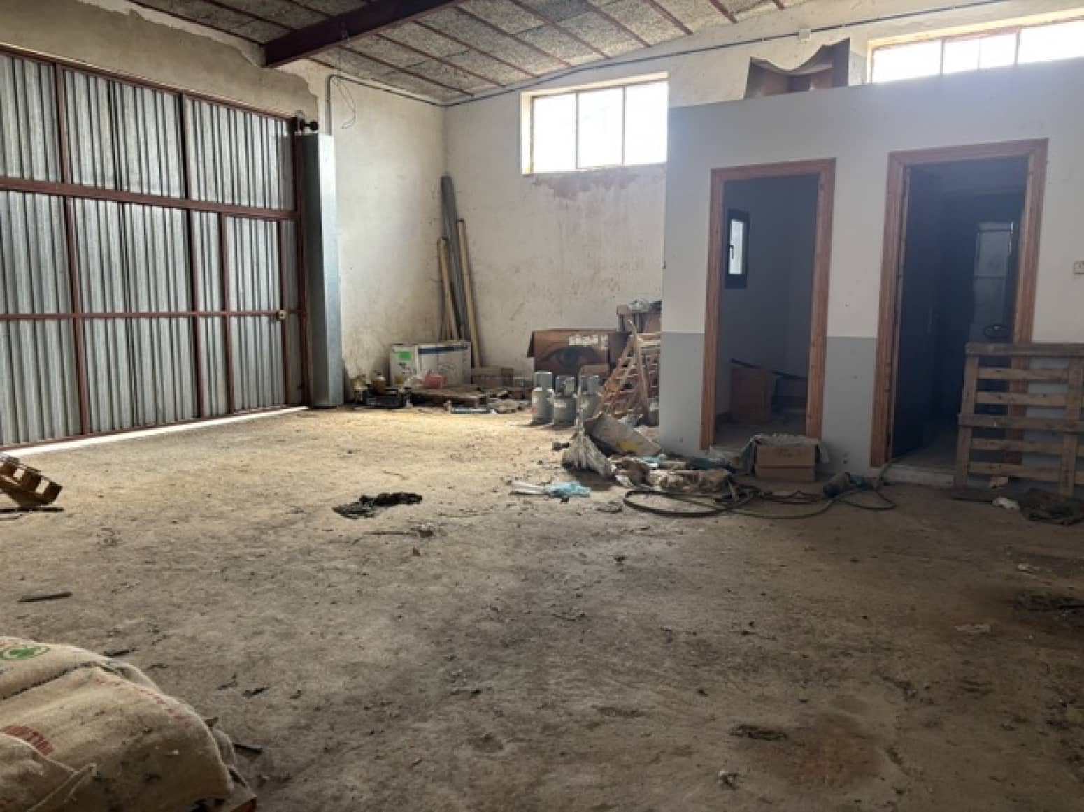 Commercial for sale in Aguilar de Campoo - € 190,000 (Ref: 9838993)