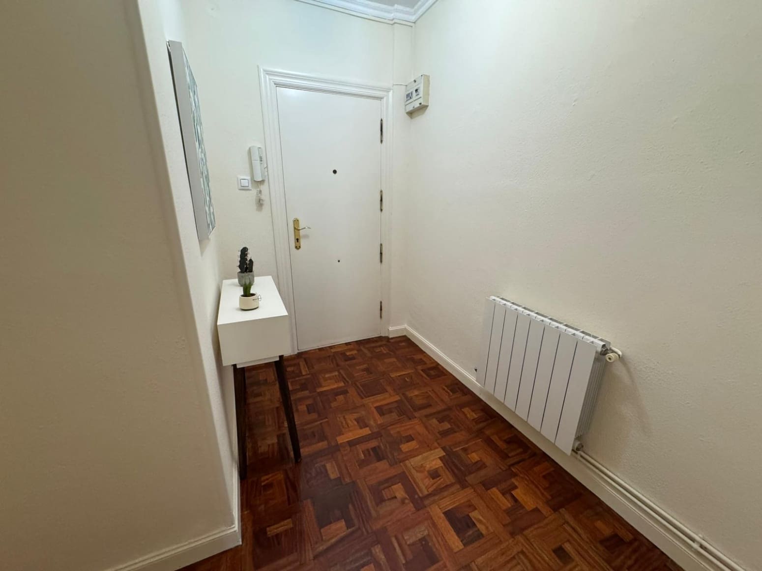 Piso de 3 habitaciones en Torrelavega en venta - 140.000 € (Ref: 9840286)