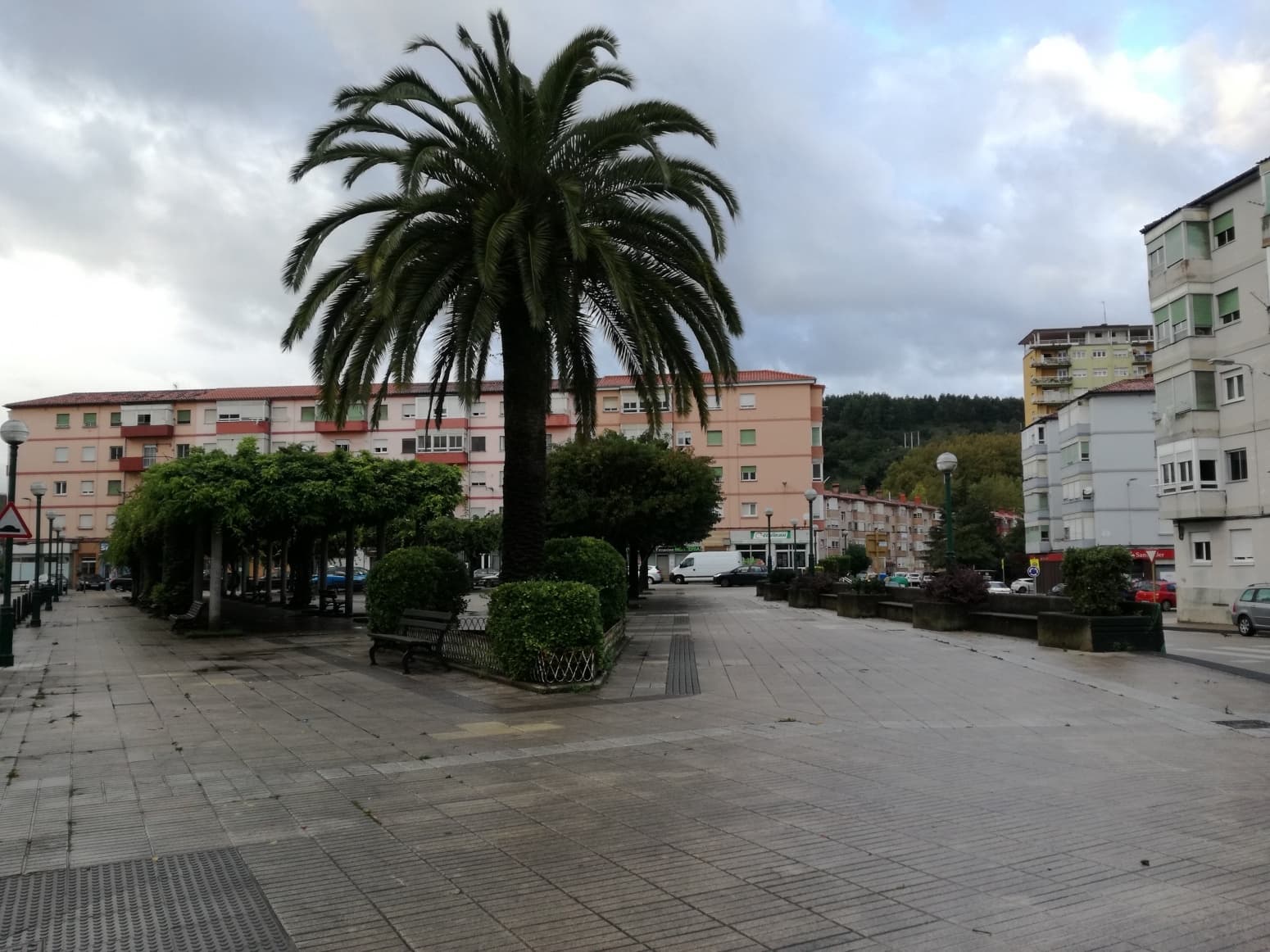 Erhverv til salg i Torrelavega - € 50.000 (Ref: 9842687)