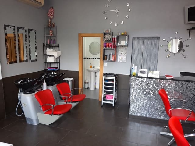Erhverv til salg i Torrelavega - € 50.000 (Ref: 9842687)