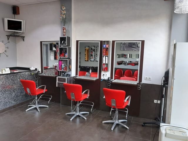 Erhverv til salg i Torrelavega - € 50.000 (Ref: 9842687)