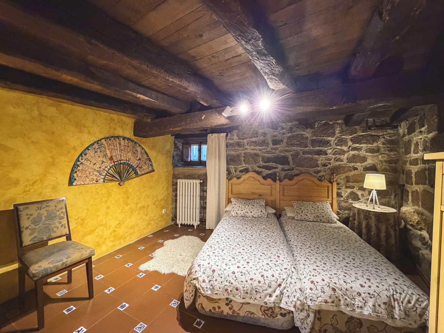 48 Zimmer Villa zu vermieten in Valderredible mit Garage - 200 € (Ref: 9849144)