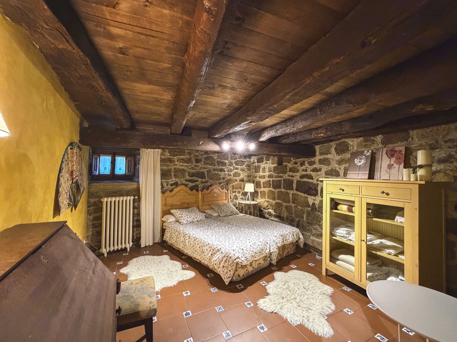 48 Zimmer Villa zu vermieten in Valderredible mit Garage - 200 € (Ref: 9849144)