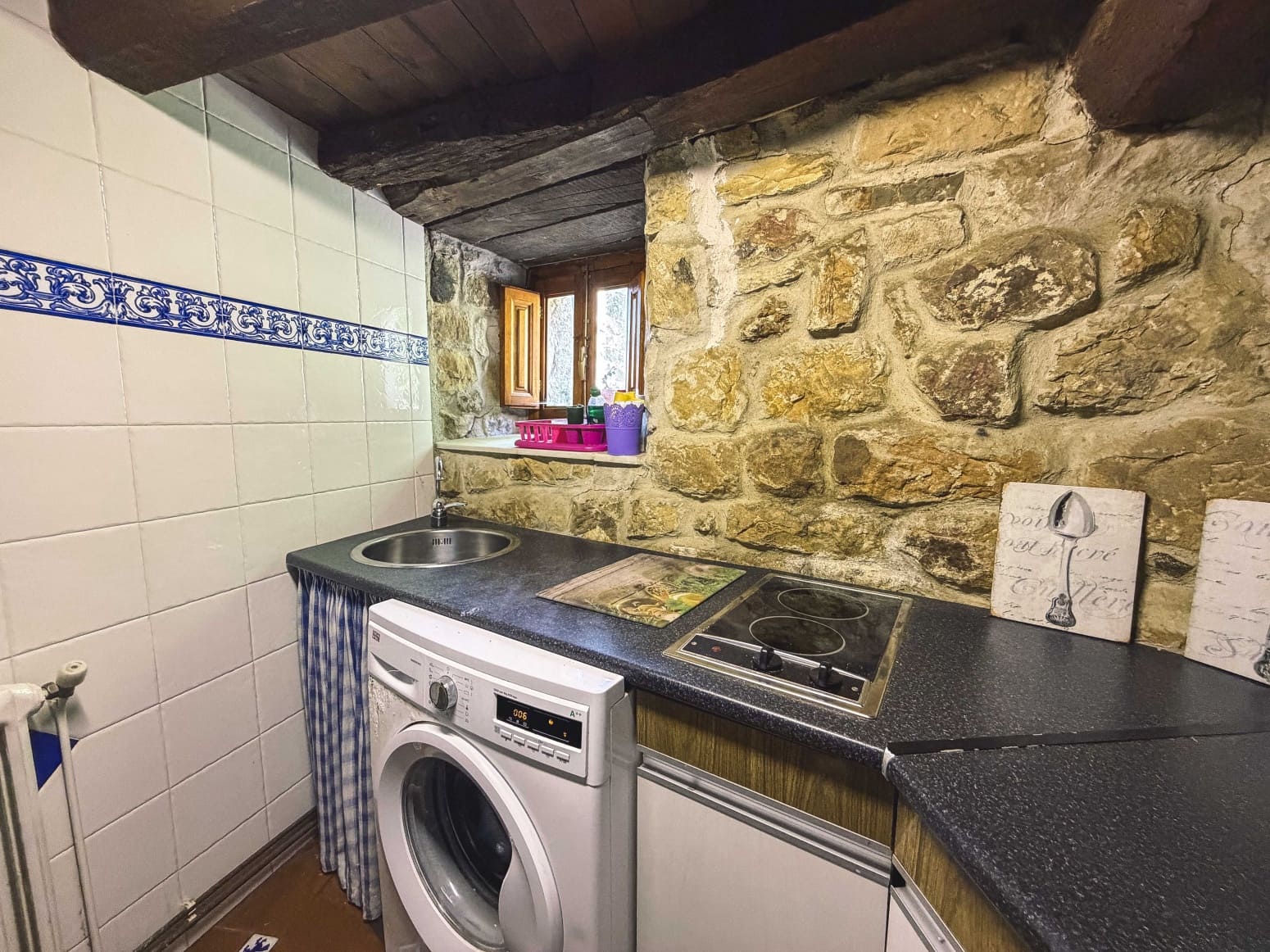 48 Zimmer Villa zu vermieten in Valderredible mit Garage - 200 € (Ref: 9849144)