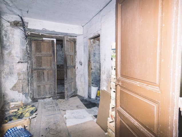 12 sovrum Lägenhet till salu i Aguilar de Campoo - 198 000 € (Ref: 9857549)