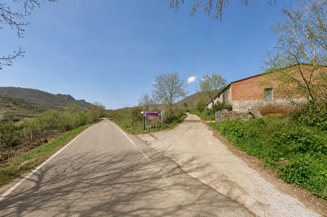 Tontti myytävänä paikassa Aguilar de Campoo - 43 500 € (Ref: 9868354)