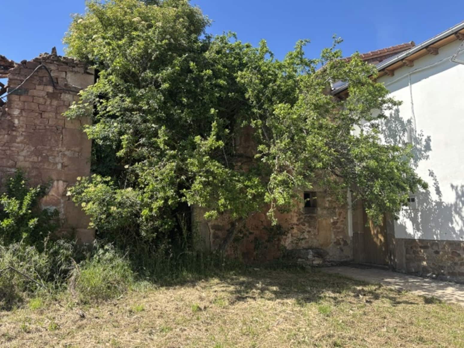 Building Plot for sale in Barruelo de Santullan - € 10,000 (Ref: 9880683)