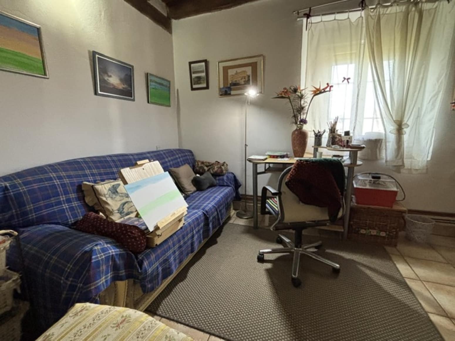 Chalet de 4 habitaciones en Valle de Valdelucio en venta - 230.000 € (Ref: 9915341)