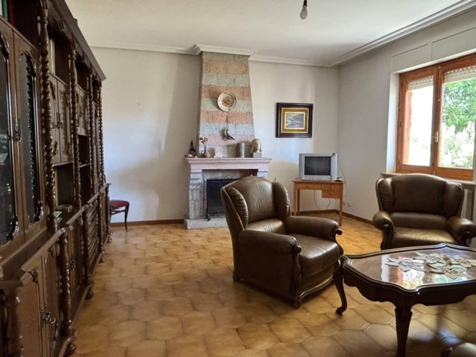 Chalet de 4 habitaciones en Villanueva de Arriba en venta con garaje - 165.000 € (Ref: 9928907)